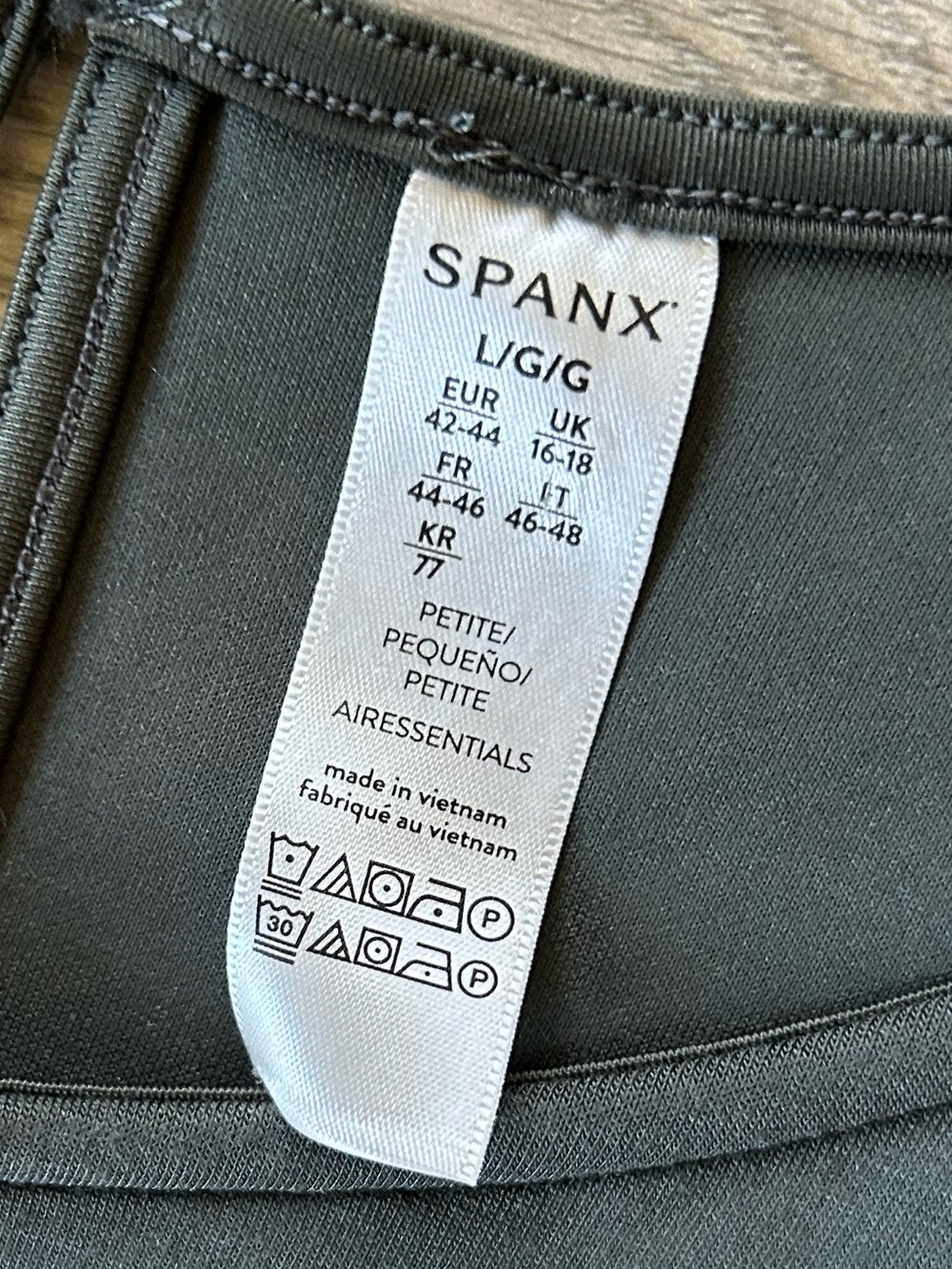 Spanx AirEssentials Wide Leg Jumpsuit Soft Travel Lounge Dark Palm Size LP New - Picture 7 of 13
